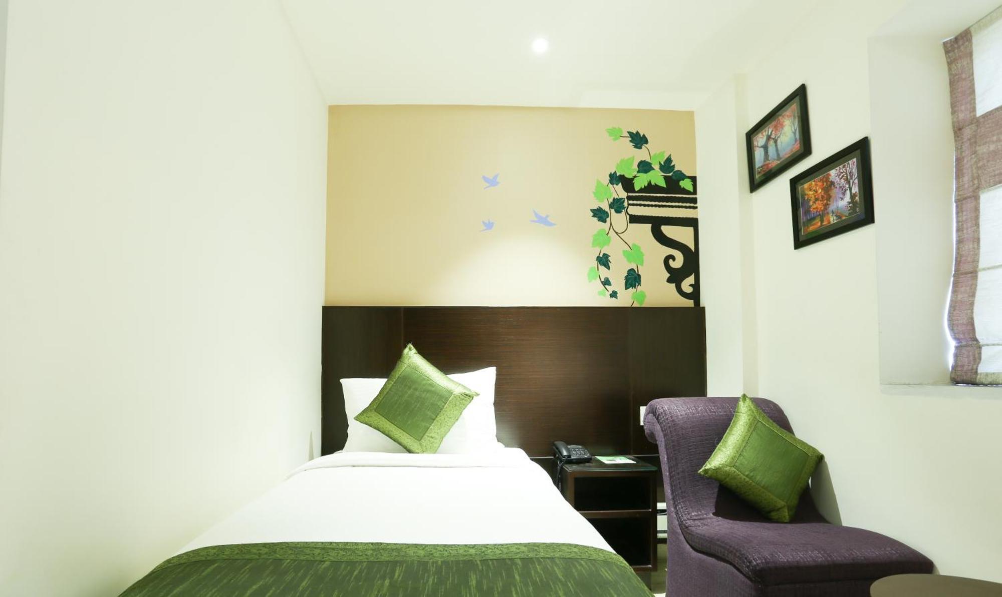 Hotel Treebo C Plaza à Vijayawāda Extérieur photo
