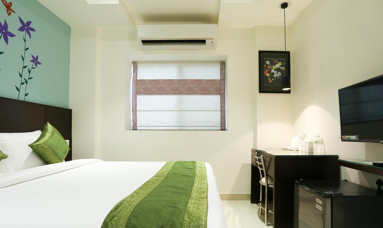 Hotel Treebo C Plaza à Vijayawāda Extérieur photo