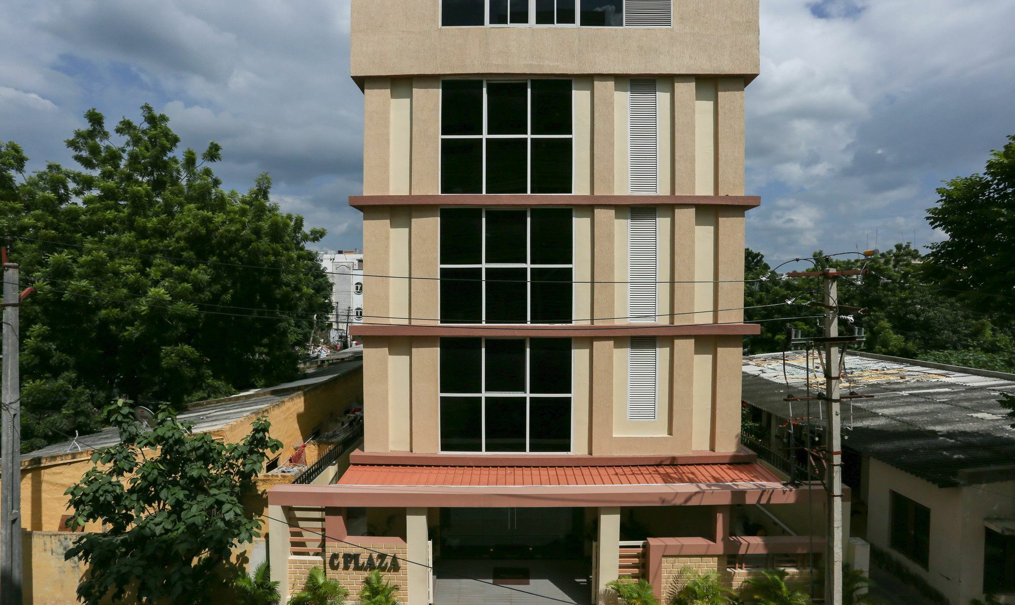 Hotel Treebo C Plaza à Vijayawāda Extérieur photo